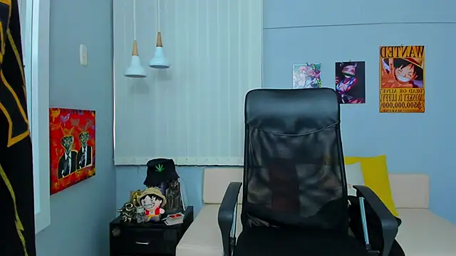 Snapshot of Drako_Lamar chatting on 02.11.25 Drako Lamar online show from 02.11.25