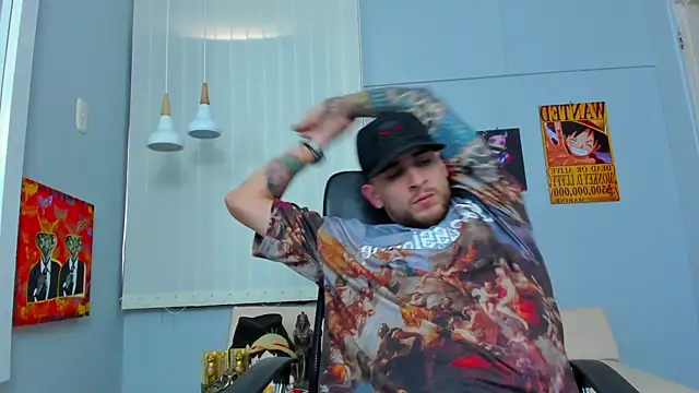 Snapshot of Drako_Lamar chatting on 02.19.25 Drako Lamar online show from 02.19.25