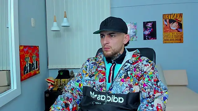 Snapshot of Drako_Lamar chatting on 02.25.25 Drako Lamar online show from 02.25.25