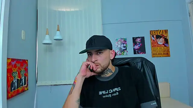 Snapshot of Drako_Lamar chatting on 03.13.25 Drako Lamar online show from 03.13.25