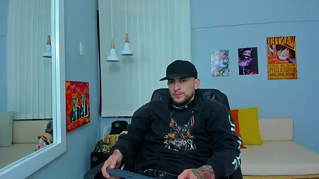 Snapshot of Drako_Lamar chatting on 03.14.25 Drako Lamar online show from 03.14.25