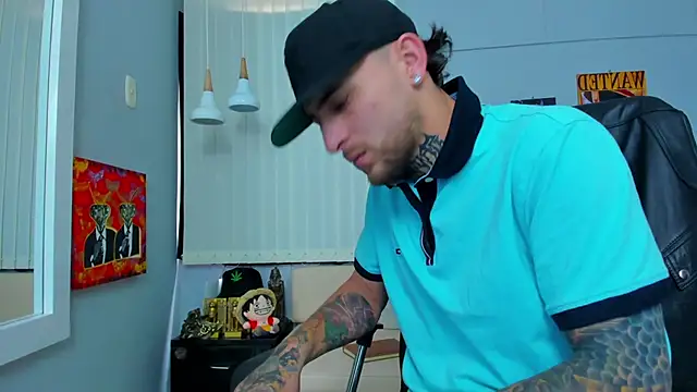 Snapshot of Drako_Lamar chatting on 03.14.25 Drako Lamar online show from 03.14.25