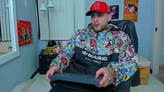 Snapshot of Drako_Lamar chatting on 03.19.25 Drako Lamar online show from 03.19.25