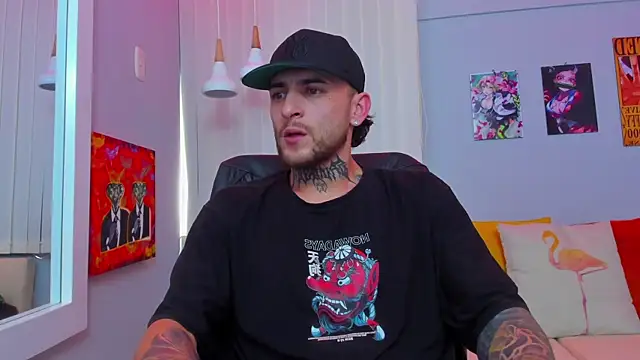 Snapshot of Drako_Lamar chatting on 03.22.25 Drako Lamar online show from 03.22.25