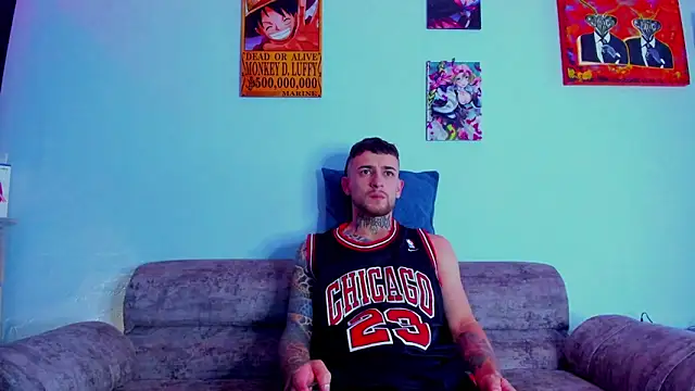 Snapshot of Drako_Lamar chatting on 11.27.25 Drako Lamar online show from 11.27.25