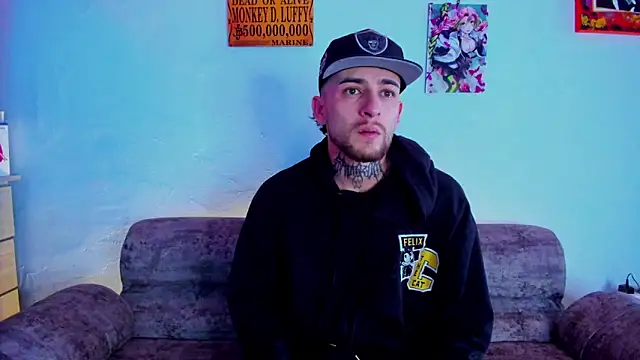 Snapshot of Drako_Lamar chatting on 11.28.25 Drako Lamar online show from 11.28.25