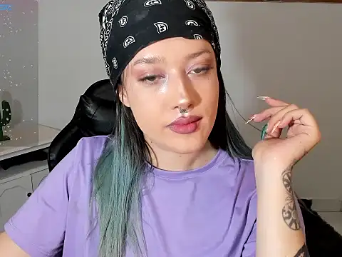 kat apple online show from 09.18.25