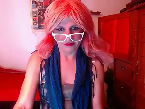 LorenJade online show from 10.14.25