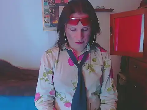 LorenJade online show from 01.12.26