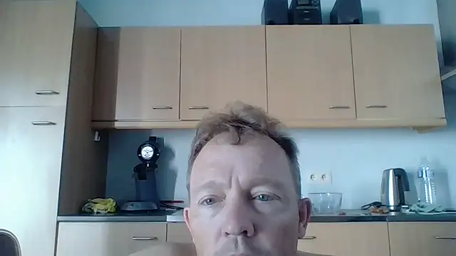 Snapshot of bertolini chatting on 05.30.26 bertolini online show from 05.30.26