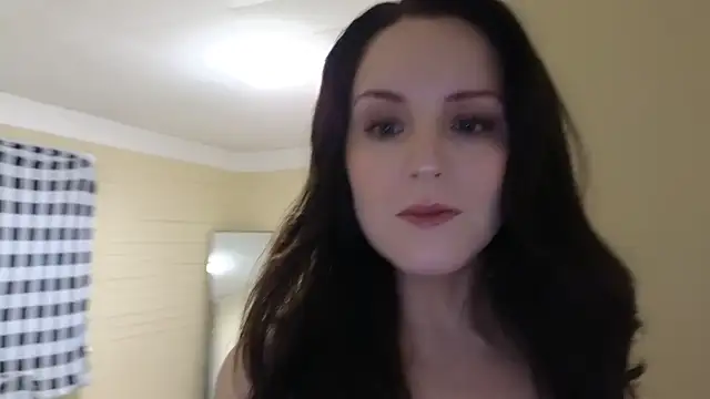 Snapshot of sexylilly69 chatting on 11.29.25 sexylilly69 online show from 11.29.25