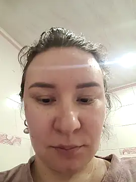 AlexaLexie online show from 02.21.25