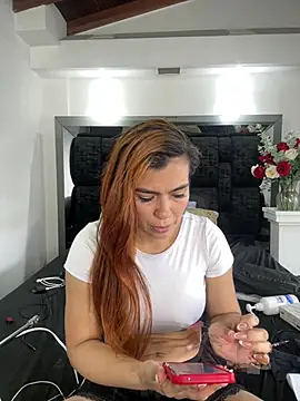 Arianna Jones1 online show from 05.18.26