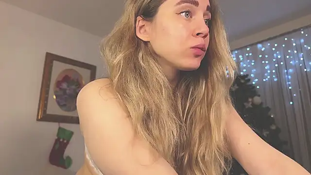 hotexclusive  online show from 01.01.25