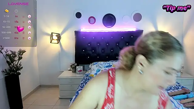 sophiahunt286 online show from 01.21.25