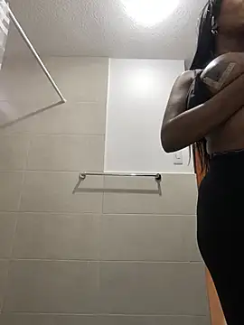 SUUKAM online show from 02.11.25