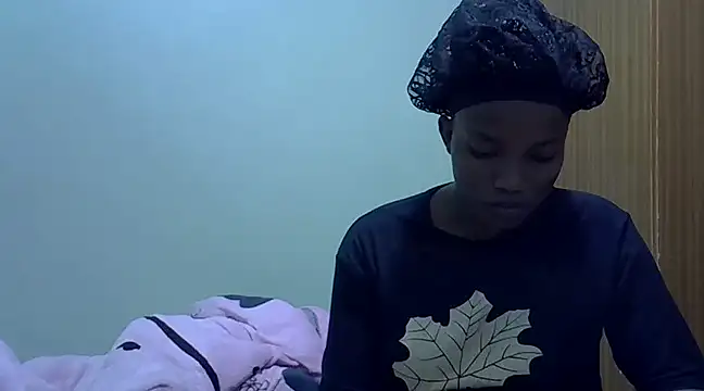 prettychoco1 online show from 12.21.24