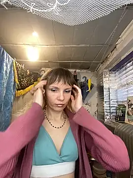 Snapshot of Anita-Smith chatting on 12.13.24 Anita-Smith online show from 12.13.24