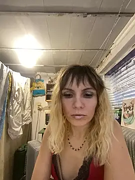 Snapshot of Anita-Smith chatting on 12.16.24 Anita-Smith online show from 12.16.24