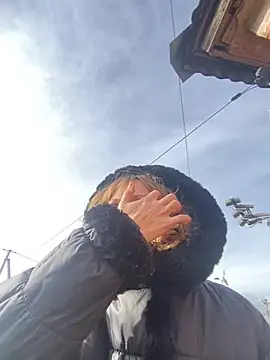 Snapshot of Anita-Smith chatting on 10.28.25 Anita-Smith online show from 10.28.25