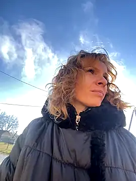 Snapshot of Anita-Smith chatting on 11.14.25 Anita-Smith online show from 11.14.25