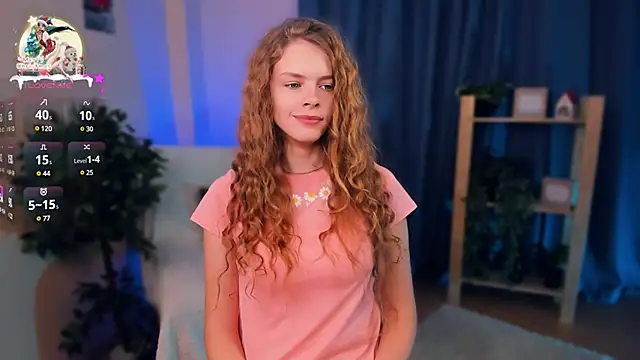 Snapshot of RayaNenlia chatting on 12.25.24 RayaNenlia online show from 12.25.24