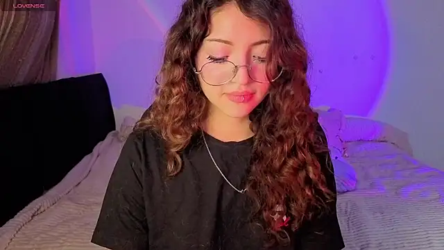 Snapshot of cataleya_kyuu__ chatting on 09.26.25 cataleya kyuu online show from 09.26.25