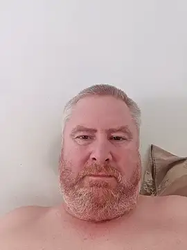 Snapshot of SA_BULL chatting on 01.08.25 SA BULL online show from 01.08.25