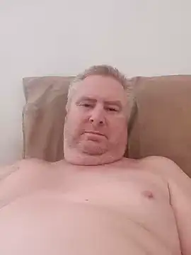 Snapshot of SA_BULL chatting on 01.24.25 SA BULL online show from 01.24.25