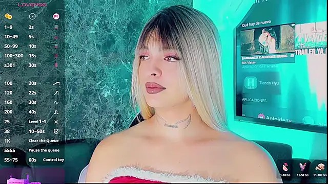 Emmaa Saenz  online show from 12.14.25