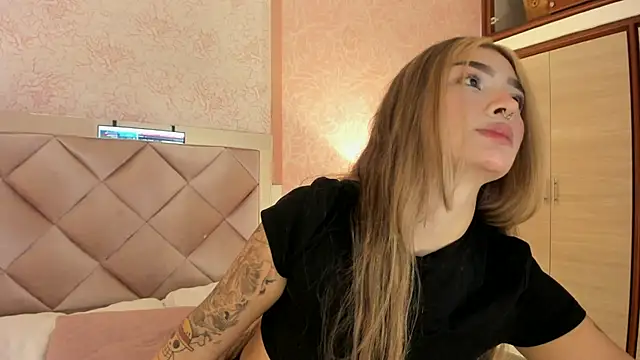 Arianavillada online show from 09.11.25