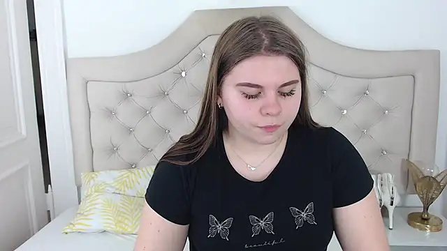 Snapshot of AbbyPleasure chatting on 12.11.24 AbbyPleasure online show from 12.11.24