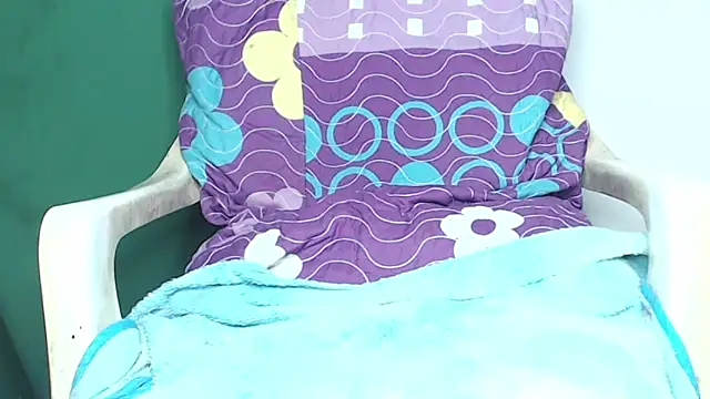 Snapshot of dekatalebell chatting on 02.15.26 dekatalebell online show from 02.15.26