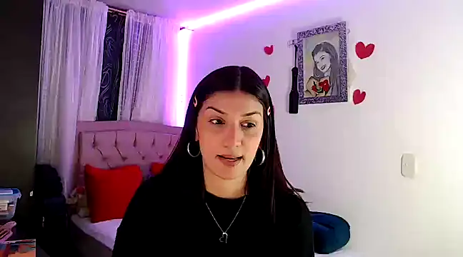 Snapshot of ZajiraShane chatting on 02.21.25 ZajiraShane online show from 02.21.25