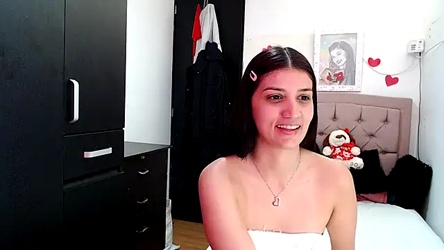 Snapshot of ZajiraShane chatting on 03.08.25 ZajiraShane online show from 03.08.25