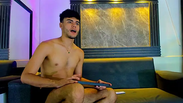 liam genner  online show from 11.13.25