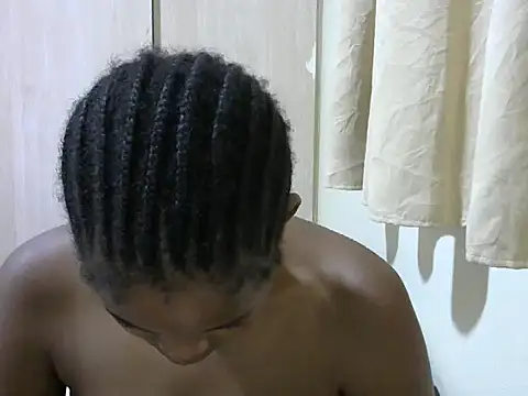 queen-sasha online show from 02.27.25