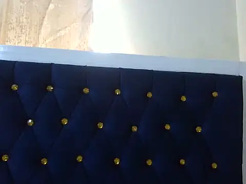 Snapshot of Seeexxxy-bree chatting on 10.23.25 Seeexxxy-bree online show from 10.23.25