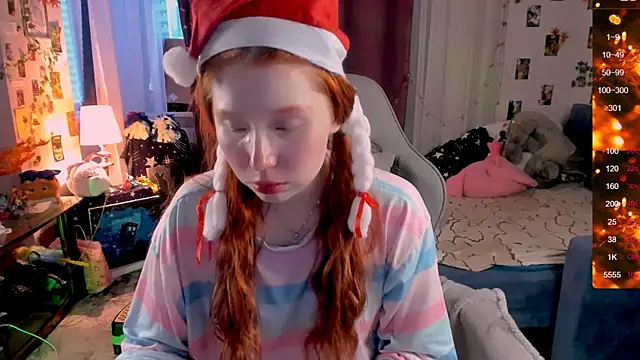 CallMeEffy1 online show from 12.23.24