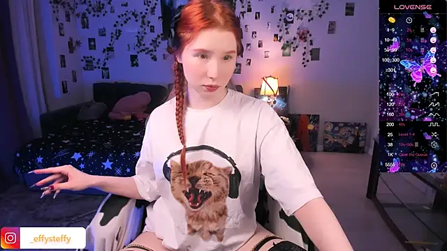 CallMeEffy1 online show from 02.06.25