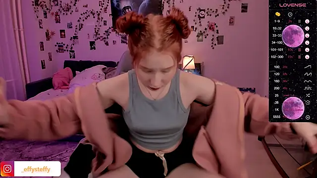 CallMeEffy1 online show from 03.14.25