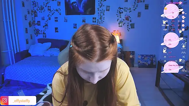 CallMeEffy1 online show from 09.19.25