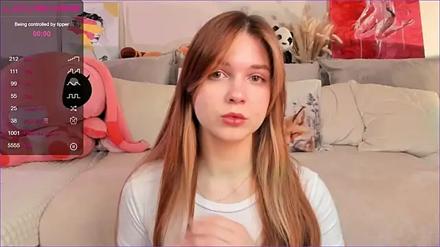 Snapshot of Frau_Lina chatting on 11.01.25 Frau Lina online show from 11.01.25