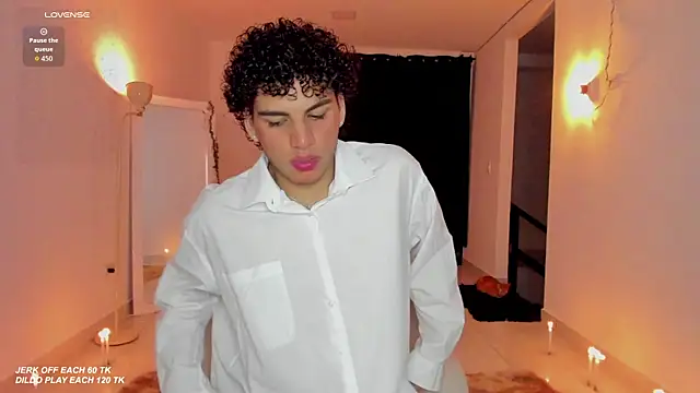 Curlblue online show from 10.30.25