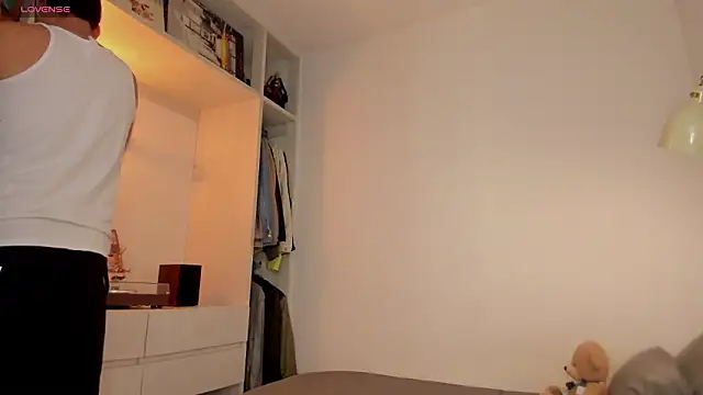 Curlblue online show from 03.25.26