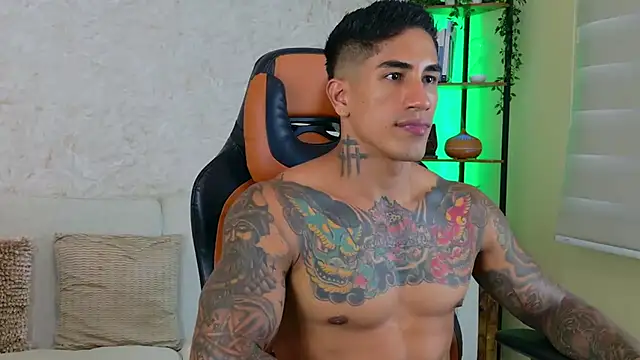 AdanReilly online show from 02.07.25