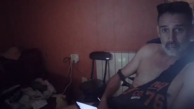 Snapshot of Lia_Y_PatrickX chatting on 09.10.25 Lia Y PatrickX online show from 09.10.25