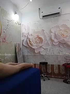 zizi public online show from 05.19.26