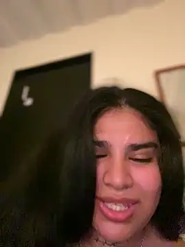 Snapshot of Badkittykim chatting on 12.08.24 Badkittykim online show from 12.08.24