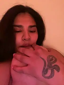 Snapshot of Badkittykim chatting on 01.26.25 Badkittykim online show from 01.26.25